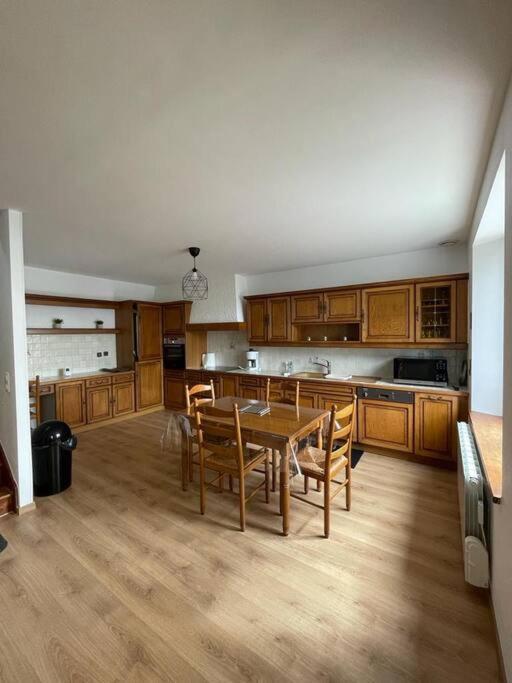 Charmante Maison En Pierre モルレー エクステリア 写真